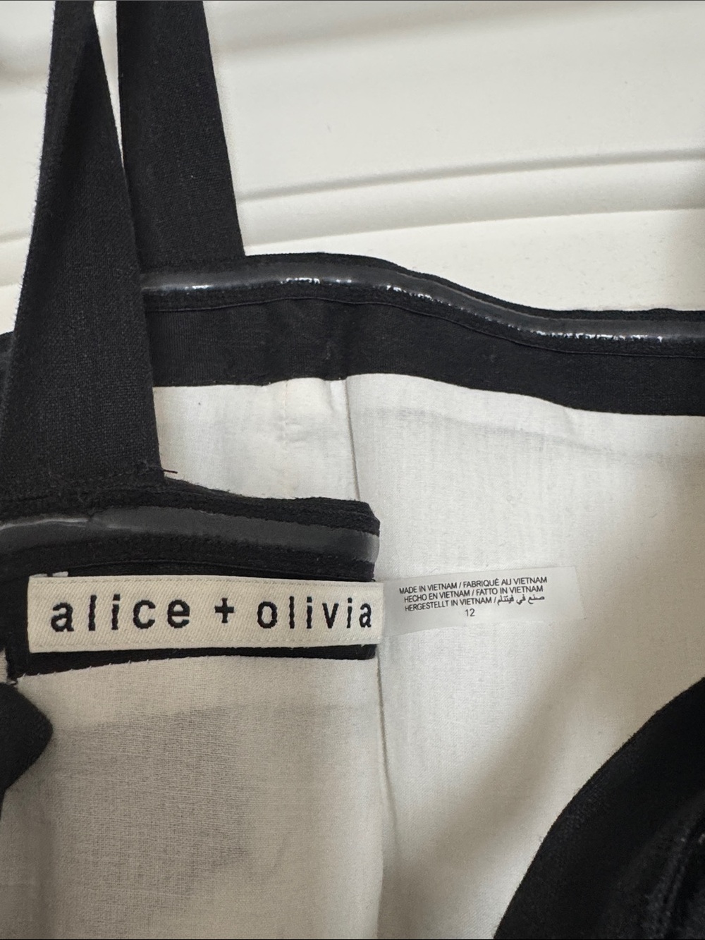 Alice + Olivia White Tiered Maxi Dress with Corset Back - Never worn size 12 - Picture 7 of 8